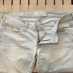 Light wash skinny jeans